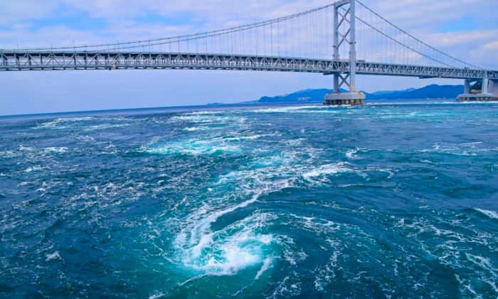 鳴門大橋